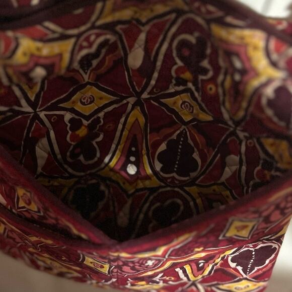 Stephanie Dawn Floral Burgundy Yellow Crossbody Bag Adjustable Strap‎ - Picture 8 of 9